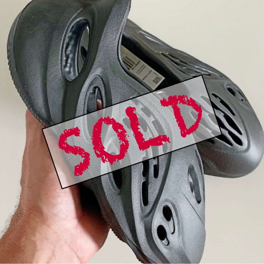 Yeezy ❌SOLD🎁Foam Runner Adidas NEW M size 11